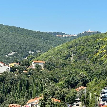 Apartmani Stella Rabac Εξωτερικό φωτογραφία