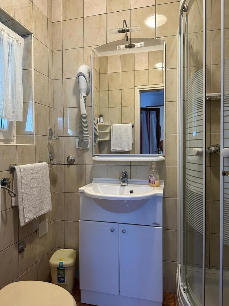 Apartmani Stella Rabac Εξωτερικό φωτογραφία