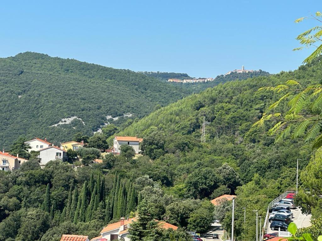Apartmani Stella Rabac Εξωτερικό φωτογραφία